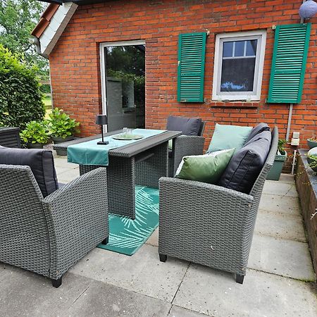 Kleines Ferienhaus Luettje Backhuus 35516 Uplengen المظهر الخارجي الصورة
