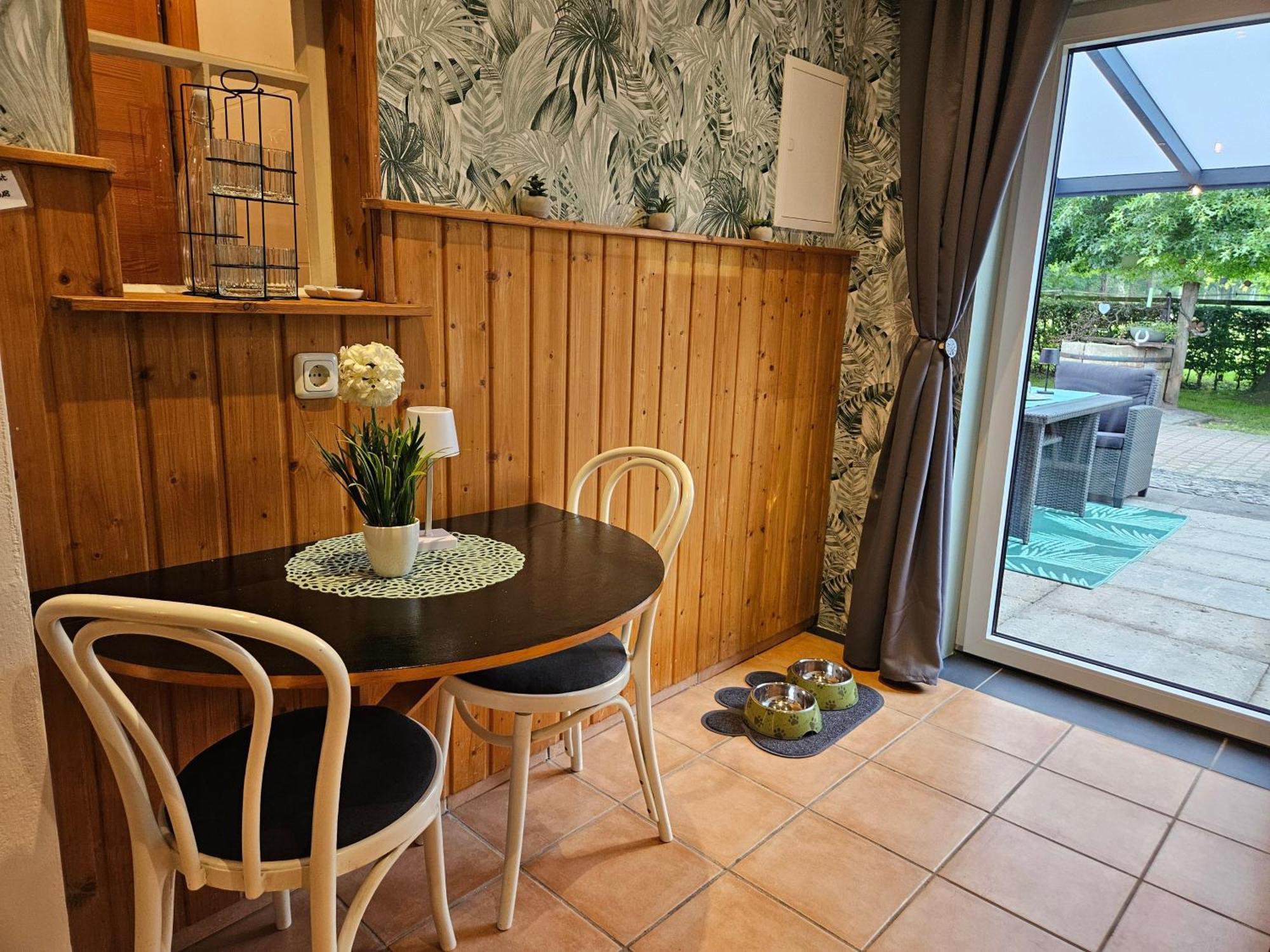 Kleines Ferienhaus Luettje Backhuus 35516 Uplengen المظهر الخارجي الصورة