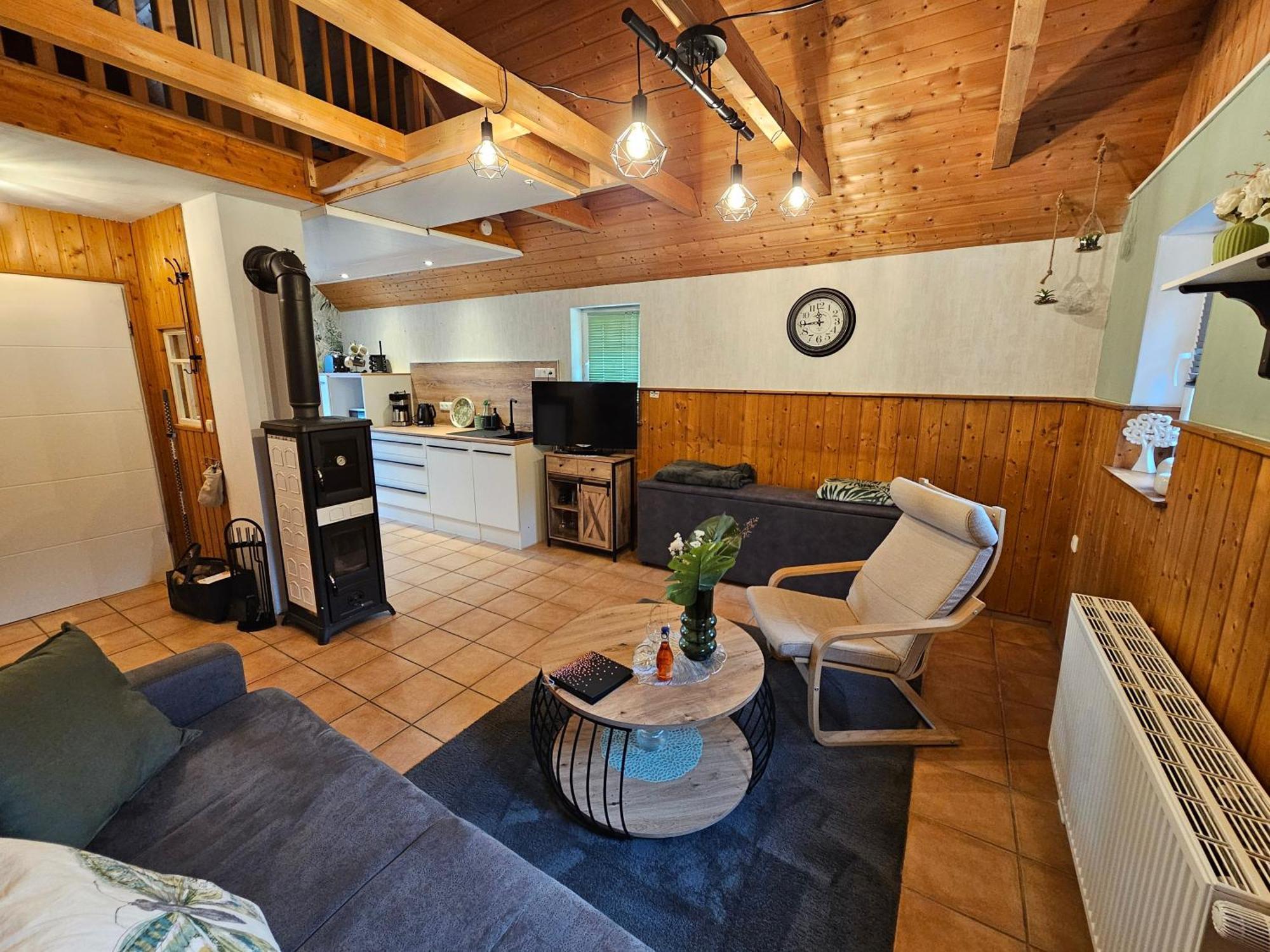 Kleines Ferienhaus Luettje Backhuus 35516 Uplengen المظهر الخارجي الصورة